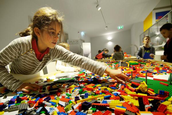 NORTE 2020 investe no sucesso educativo de alunos de bairros de Matosinhos, Porto e Vila Nova de Gaia